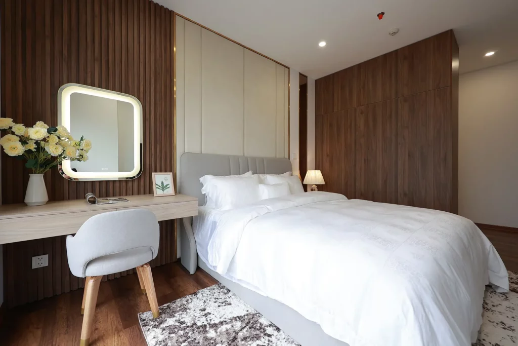 Grand Sunlake nhà mẫu 3PN - phòng ngủ master