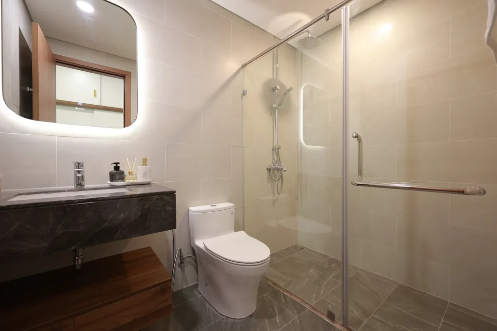 Grand Sunlake nhà mẫu 3PN - toilet