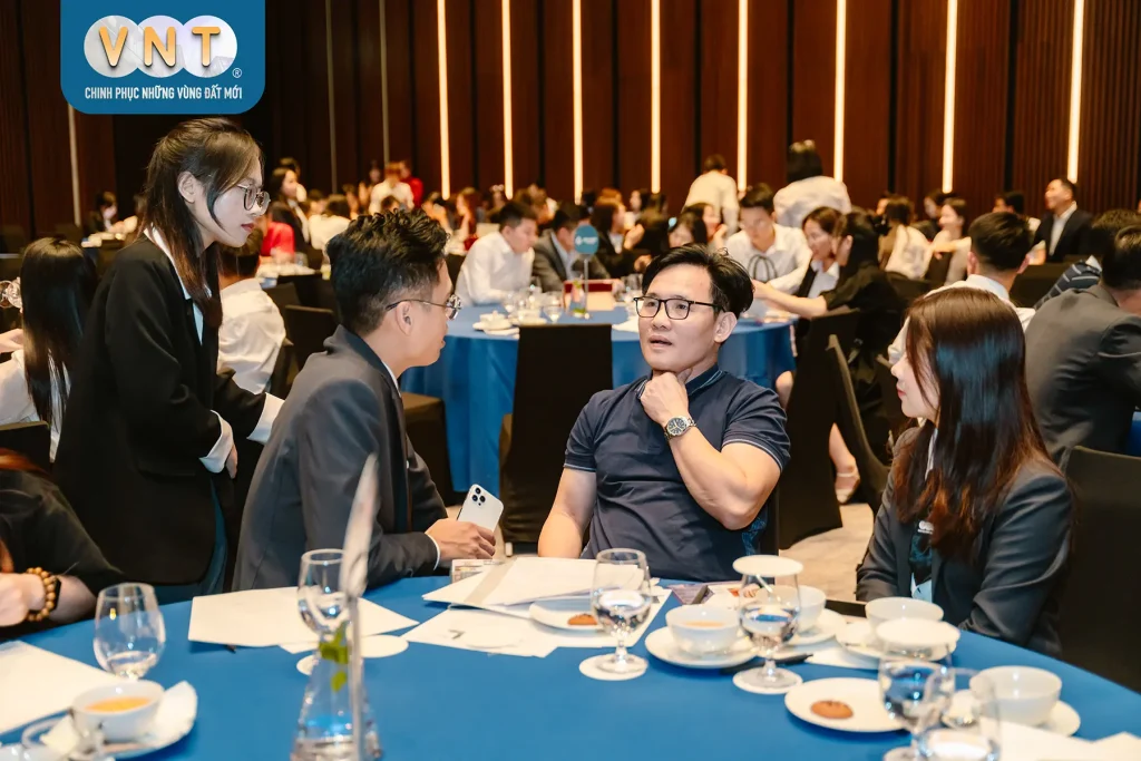 Private booking SkyM Hạ Long