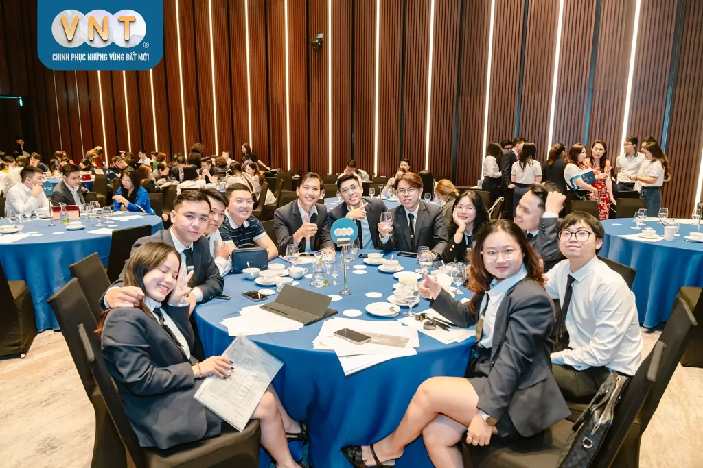 Private booking SkyM Hạ Long
