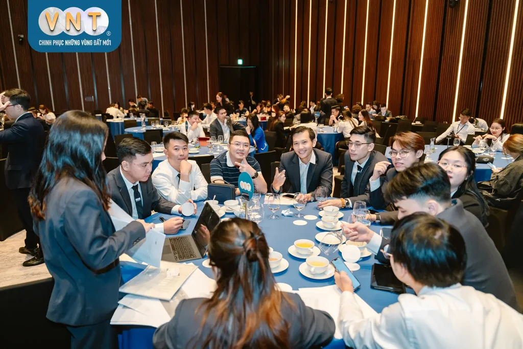 Private booking SkyM Hạ Long