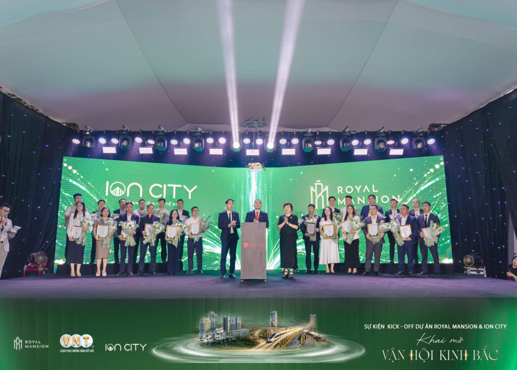 su-kien-kick-off-du-an-royal-mansion-ion-city
